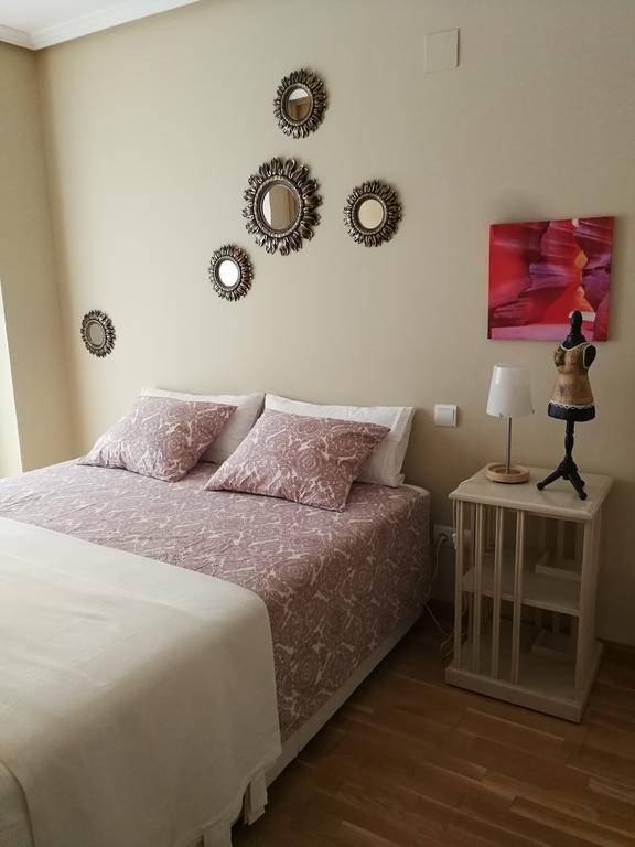 18 Torres El Pilar Appartement Zaragoza Buitenkant foto