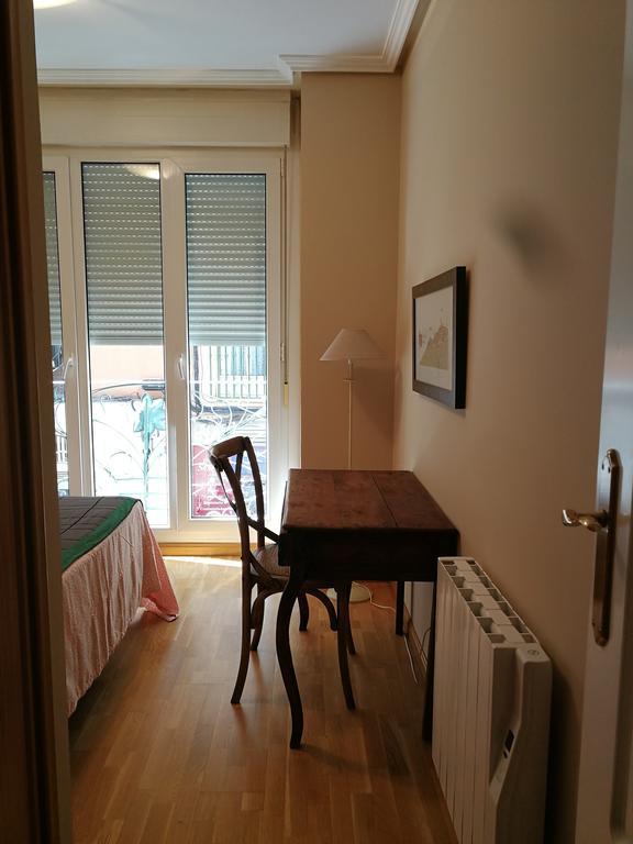 18 Torres El Pilar Appartement Zaragoza Buitenkant foto